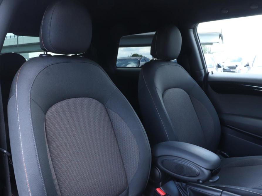 Mini Hatch III (F55/F56) Рестайлинг 2 Москва  - изображение 15