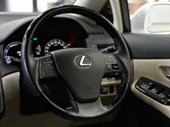 Lexus HS I Рестайлинг с пробегом 2015 года, цена 1 955 000 рублей, 156604 км, седан, Автокод Объявления