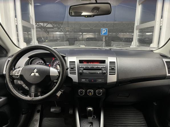 Mitsubishi Outlander II Рестайлинг с пробегом 2012 года, цена 1 190 000 рублей, 298000 км, внедорожник, Автокод Объявления