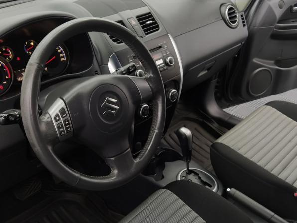 Suzuki SX4 I (Classic) Рестайлинг с пробегом 2010 года, цена 819 000 рублей, 165233 км, хэтчбек, Автокод Объявления