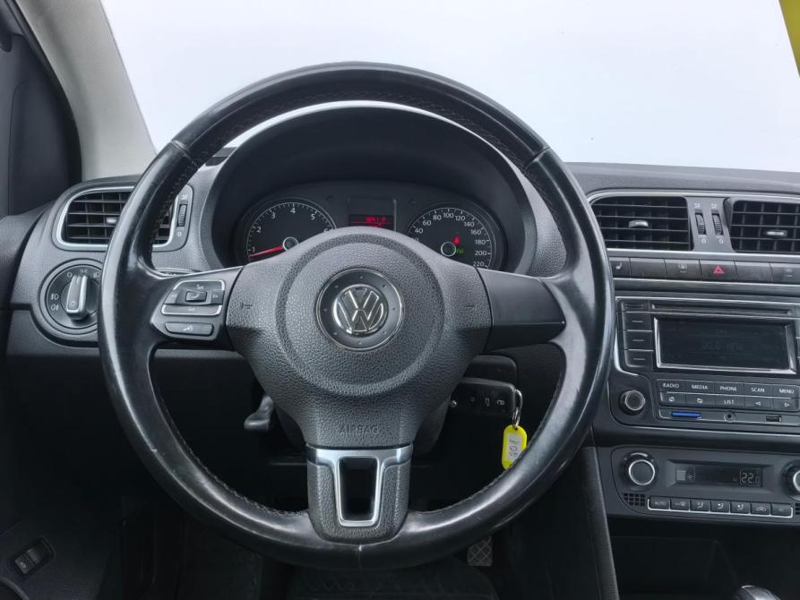 Volkswagen Polo V Санкт-Петербург  - изображение 11