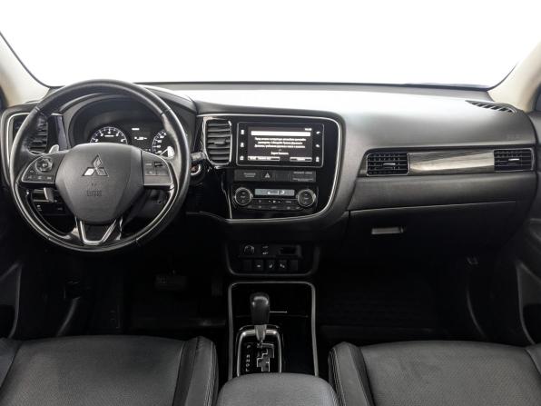 Mitsubishi Outlander III Рестайлинг 2 с пробегом 2018 года, цена 2 380 000 рублей, 123700 км, внедорожник, Автокод Объявления