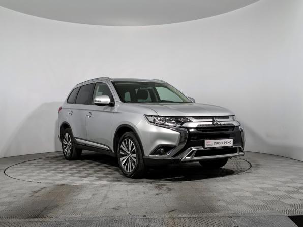 Mitsubishi Outlander III Рестайлинг 3 с пробегом 2019 года, цена 2 190 000 рублей, 84250 км, внедорожник, Автокод Объявления