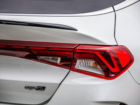 Kia K5 III с пробегом 2021 года, цена 2 878 000 рублей, 99011 км, седан, Автокод Объявления