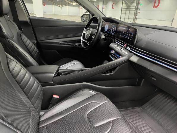 Hyundai Elantra VII (CN7) с пробегом 2021 года, цена 2 050 000 рублей, 52451 км, седан, Автокод Объявления