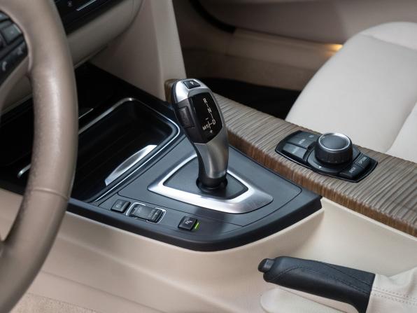 BMW 3 серии VI (F3x) с пробегом 2012 года, цена 2 050 000 рублей, 142291 км, седан, Автокод Объявления