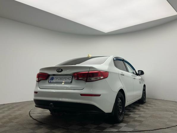 Kia Rio III Рестайлинг с пробегом 2015 года, цена 699 000 рублей, 232505 км, седан, Автокод Объявления