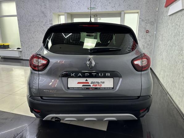 Renault Kaptur I с пробегом 2018 года, цена 1 495 000 рублей, 76003 км, внедорожник, Автокод Объявления