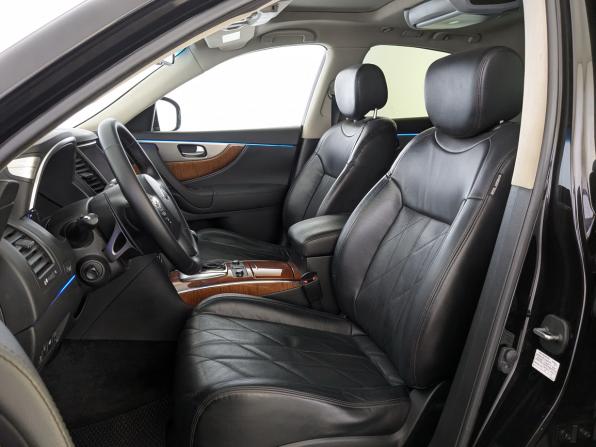 Infiniti QX70 с пробегом 2014 года, цена 2 450 000 рублей, 100310 км, внедорожник, Автокод Объявления
