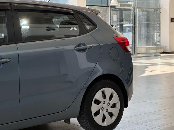 Kia Rio III Рестайлинг с пробегом 2015 года, цена 989 000 рублей, 132392 км, хэтчбек, Автокод Объявления