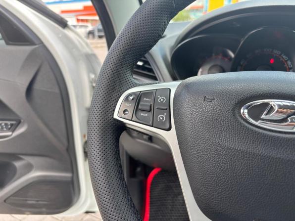 Lada (ВАЗ) Vesta I с пробегом 2021 года, цена 990 000 рублей, 81161 км, седан, Автокод Объявления