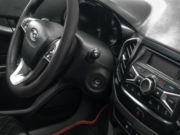 Lada (ВАЗ) Vesta I с пробегом 2018 года, цена 1 049 900 рублей, 120000 км, универсал, Автокод Объявления