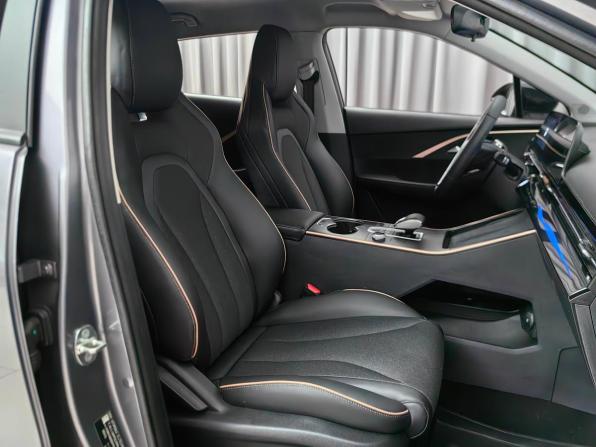 Omoda C5 I с пробегом 2024 года, цена 1 330 000 рублей, 129438 км, внедорожник, Автокод Объявления