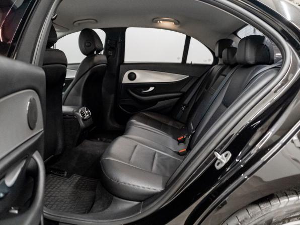 Mercedes-Benz E-Класс V (W213 S213 C238) с пробегом 2018 года, цена 2 650 000 рублей, 167250 км, седан, Автокод Объявления