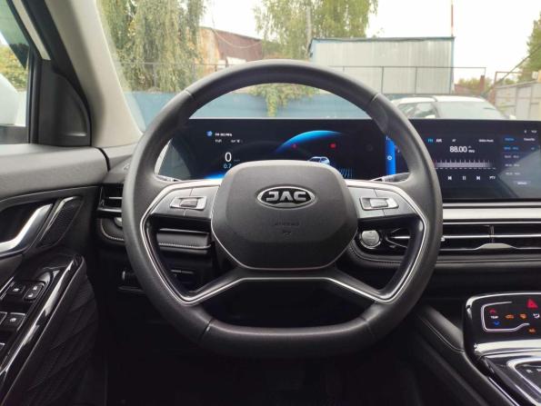 JAC JS6 с пробегом 2023 года, цена 1 675 000 рублей, 33546 км, внедорожник, Автокод Объявления