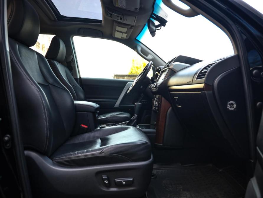 Toyota Land Cruiser Prado 150 Series Рестайлинг 1 Санкт-Петербург  - изображение 27