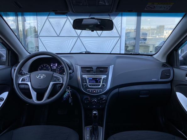 Hyundai Solaris I Рестайлинг с пробегом 2016 года, цена 719 000 рублей, 321048 км, седан, Автокод Объявления
