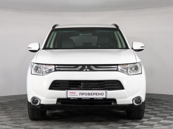 Mitsubishi Outlander III с пробегом 2012 года, цена 1 070 000 рублей, 328269 км, внедорожник, Автокод Объявления