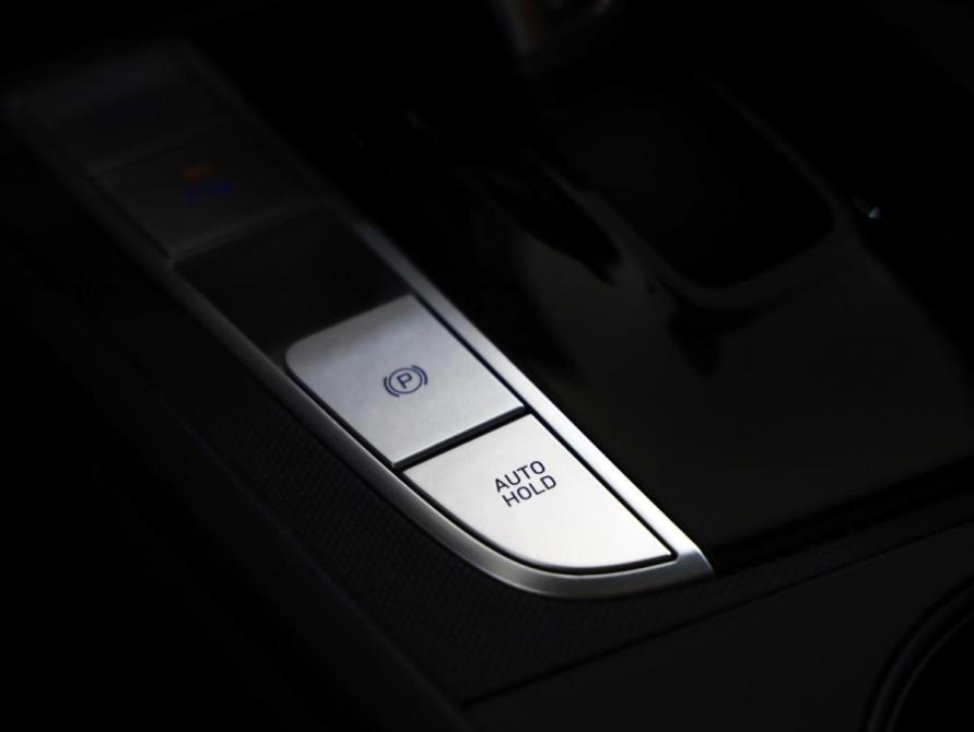 Hyundai Elantra VII (CN7) Рестайлинг Санкт-Петербург  - изображение 18