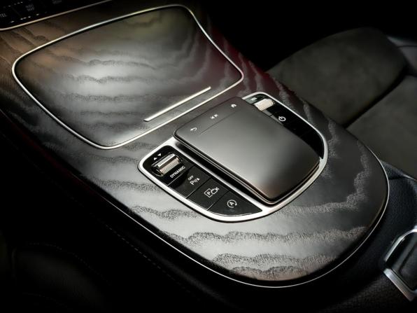Mercedes-Benz E-Класс V (W213 S213 C238) Рестайлинг с пробегом 2021 года, цена 5 600 000 рублей, 34586 км, седан, Автокод Объявления