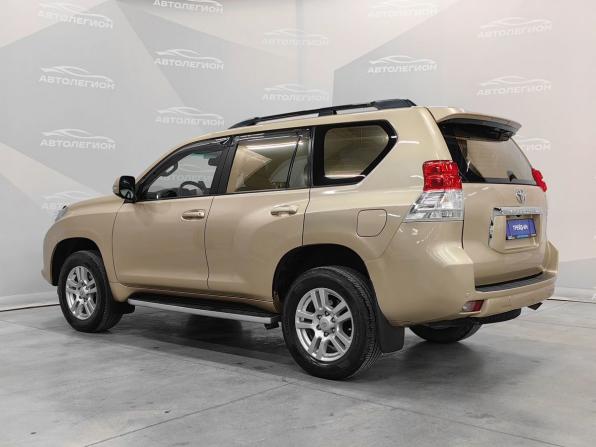 Toyota Land Cruiser Prado 150 Series Рестайлинг 1 с пробегом 2013 года, цена 3 015 000 рублей, 285000 км, внедорожник, Автокод Объявления