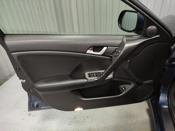 Honda Accord VIII с пробегом 2008 года, цена 950 000 рублей, 305492 км, седан, Автокод Объявления