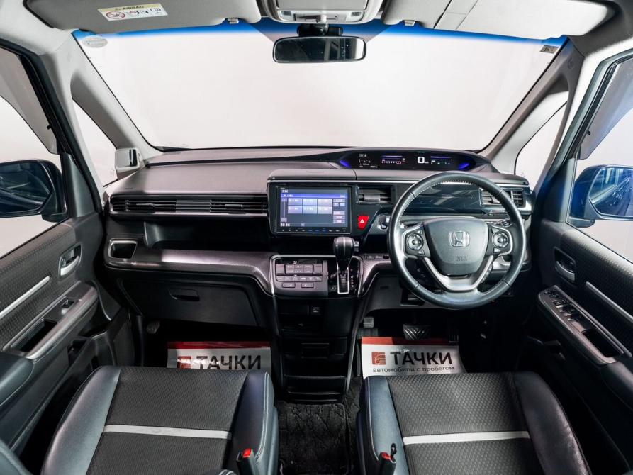 Honda Stepwgn V Рестайлинг Чита  - изображение 8