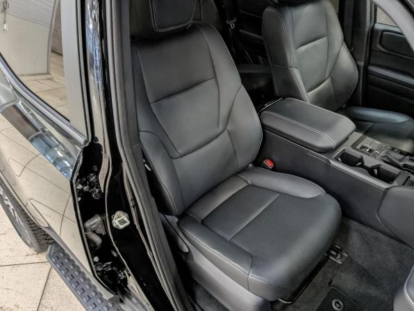 Toyota Land Cruiser Prado 250 Series с пробегом 2024 года, цена 8 300 000 рублей, 15721 км, внедорожник, Автокод Объявления