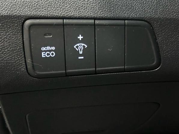 Hyundai Avante V с пробегом 2012 года, цена 830 000 рублей, 236000 км, седан, Автокод Объявления