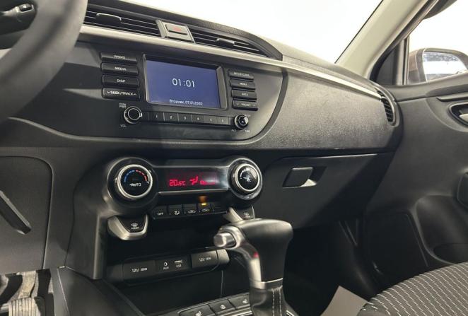 Kia Rio IV с пробегом 2018 года, цена 1 300 000 рублей, 177597 км, седан, Автокод Объявления