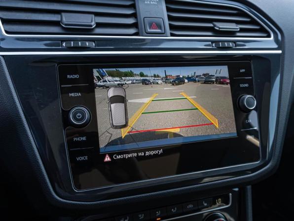 Volkswagen Tiguan II с пробегом 2019 года, цена 2 570 000 рублей, 221753 км, внедорожник, Автокод Объявления