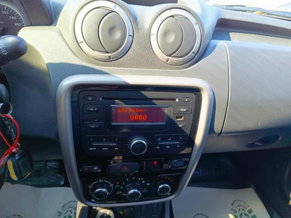 Renault Duster I Рестайлинг с пробегом 2015 года, цена 1 064 995 рублей, 176300 км, внедорожник, Автокод Объявления