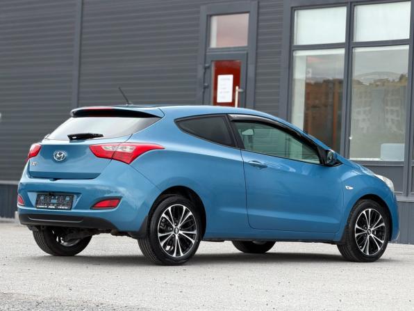 Hyundai i30 II с пробегом 2013 года, цена 990 000 рублей, 152223 км, хэтчбек, Автокод Объявления