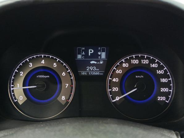 Hyundai Solaris I Рестайлинг с пробегом 2014 года, цена 900 000 рублей, 172582 км, седан, Автокод Объявления