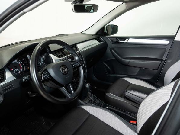 Skoda Rapid I Рестайлинг с пробегом 2019 года, цена 1 366 000 рублей, 113706 км, лифтбек, Автокод Объявления