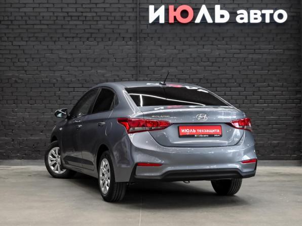 Hyundai Solaris II с пробегом 2017 года, цена 1 170 000 рублей, 172269 км, седан, Автокод Объявления
