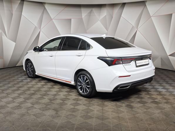 Omoda S5 с пробегом 2023 года, цена 1 145 000 рублей, 72165 км, седан, Автокод Объявления