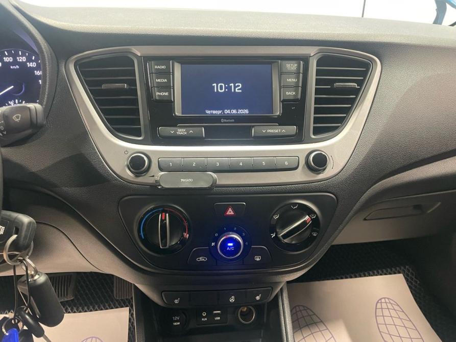 Hyundai Solaris II Санкт-Петербург  - изображение 14