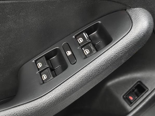 Volkswagen Jetta VI с пробегом 2012 года, цена 795 000 рублей, 231241 км, седан, Автокод Объявления