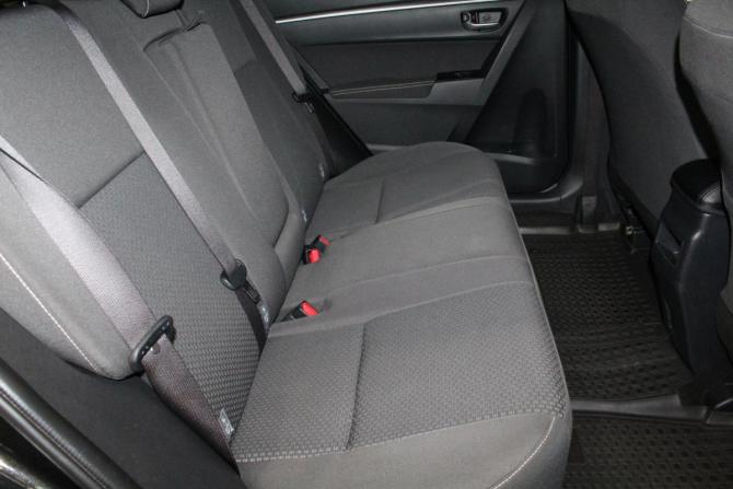Toyota Corolla XI (E160 E170 E180) Рестайлинг 1 с пробегом 2017 года, цена 1 529 000 рублей, 136676 км, седан, Автокод Объявления