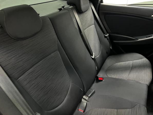 Hyundai Solaris I Рестайлинг с пробегом 2016 года, цена 1 100 000 рублей, 117000 км, седан, Автокод Объявления