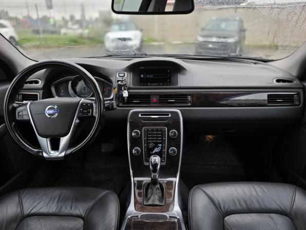 Volvo XC70 II Рестайлинг с пробегом 2014 года, цена 1 880 000 рублей, 156504 км, универсал, Автокод Объявления