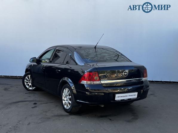 Opel Astra H Рестайлинг с пробегом 2014 года, цена 615 000 рублей, 248091 км, седан, Автокод Объявления