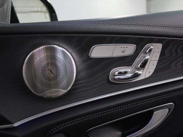 Mercedes-Benz E-Класс V (W213 S213 C238) Рестайлинг с пробегом 2021 года, цена 4 650 000 рублей, 65575 км, седан, Автокод Объявления