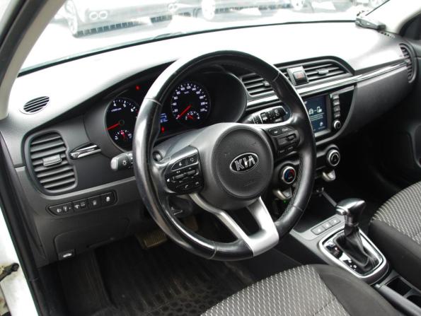 Kia Rio IV с пробегом 2018 года, цена 1 620 000 рублей, 153812 км, хэтчбек, Автокод Объявления
