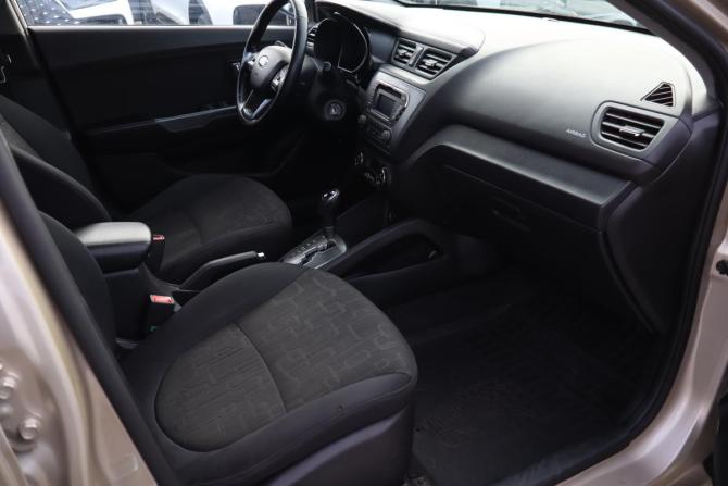 Kia Rio III с пробегом 2013 года, цена 669 000 рублей, 128000 км, седан, Автокод Объявления