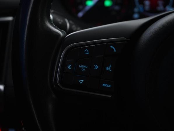 Jaguar E-Pace I с пробегом 2018 года, цена 2 236 501 рубль, 133945 км, внедорожник, Автокод Объявления