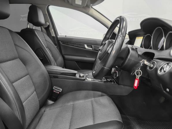 Mercedes-Benz C-Класс III (W204) Рестайлинг с пробегом 2011 года, цена 1 400 000 рублей, 113660 км, седан, Автокод Объявления
