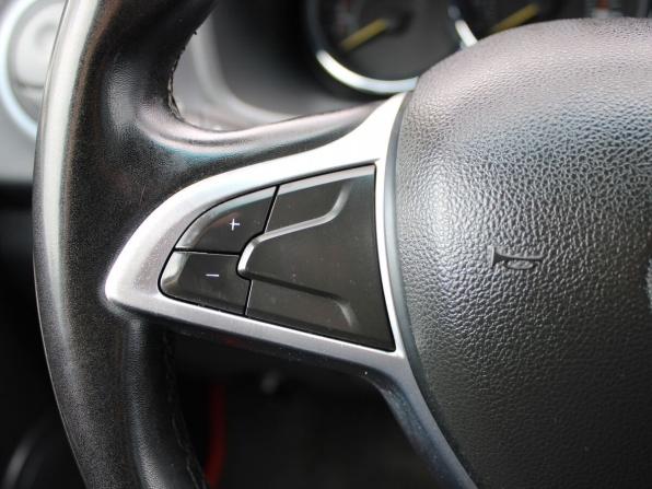 Renault Logan II Рестайлинг с пробегом 2021 года, цена 719 000 рублей, 274566 км, седан, Автокод Объявления