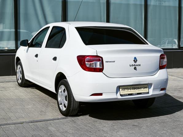 Renault Logan II с пробегом 2017 года, цена 799 000 рублей, 98660 км, седан, Автокод Объявления